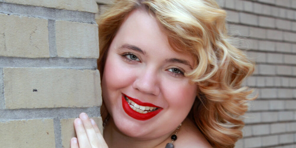 Photo of Kody Keplinger - links to full photo and description