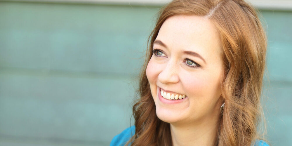 Photo of Shannon Hale - links to full photo and description